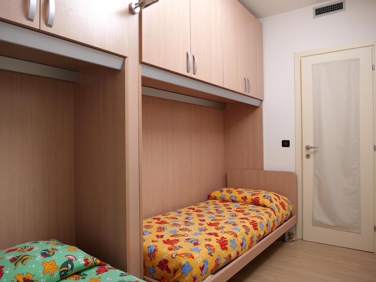 Da Silvia Attico Nel Cuore Di Grado Con Posto Auto Ngoại thất bức ảnh
